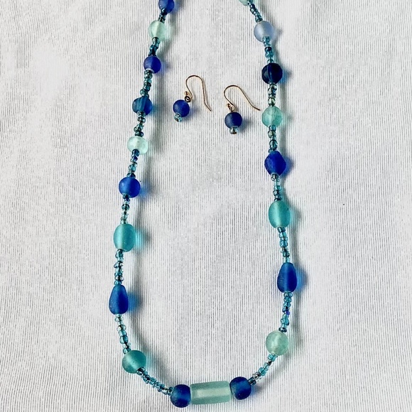 Blue Frosted glass Necklace and Earrings Handmade - Picture 1 of 4